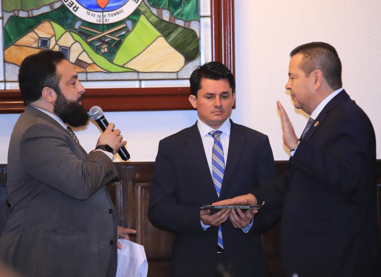 Juramentada Junta Nominadora 